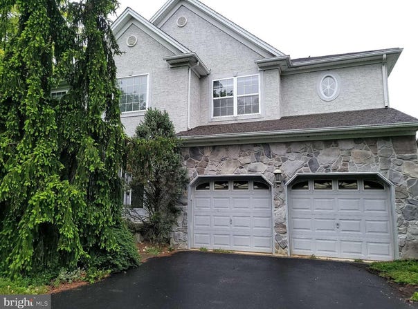 9 JIMARIE COURT, HAMILTON, NJ 08620