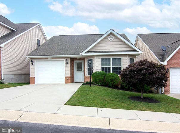 208 FROCK DRIVE, WESTMINSTER, MD 21157