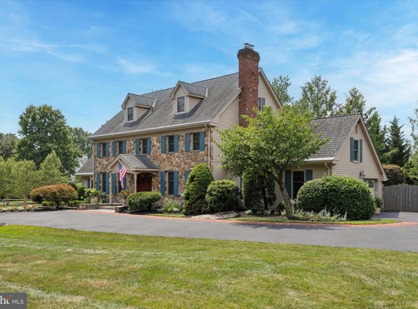 1504 SCHOOL HOUSE LANE, GWYNEDD VALLEY, PA 19437