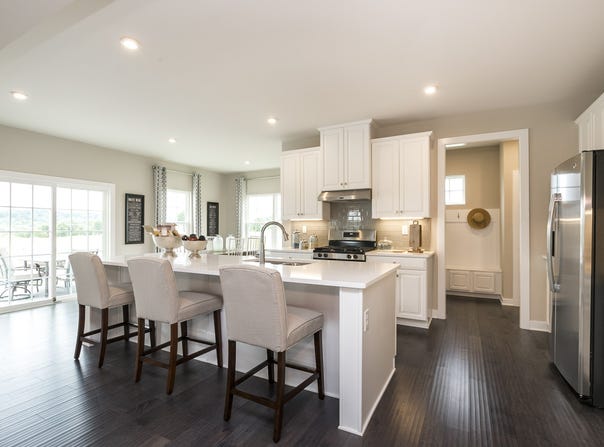 14413 Botsford Ave, Chester, VA 23831
