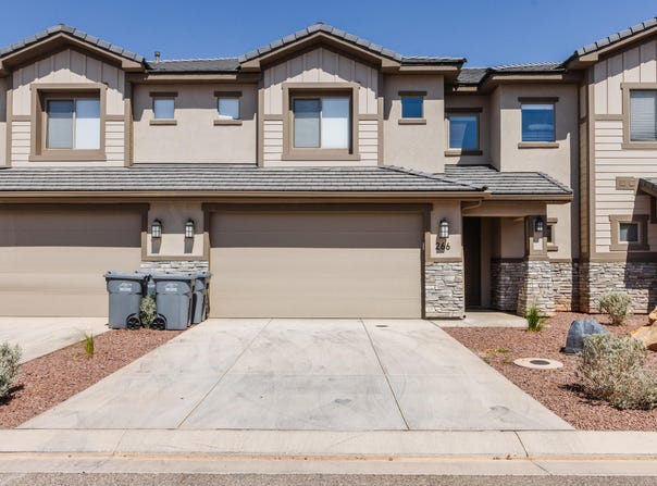 266 N 2020 W, Hurricane, UT 84737