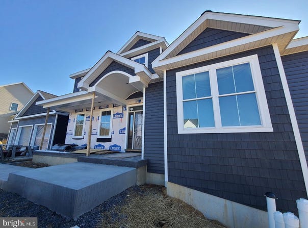 124 PRIMROSE COURT, STATE COLLEGE, PA 16801