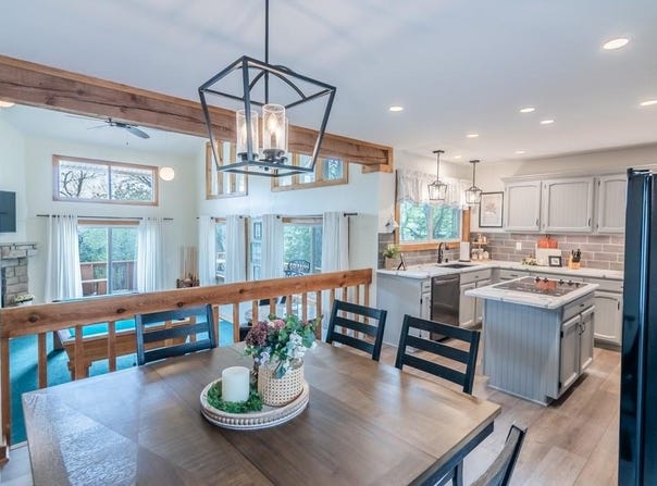 23801 Evans Road, Tonganoxie, KS 66086