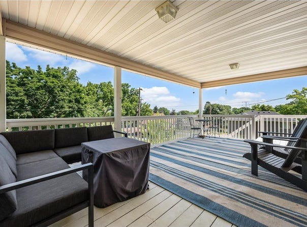54 Belvidere Street E, Saint Paul, MN 55107