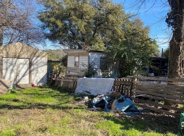 180 Canyon Drive, Whitney, TX 76692