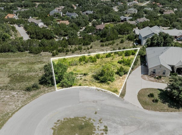 22400 Neilston DR, Spicewood, TX 78669