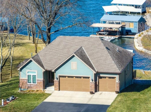 148 Lake Viking Terrace, Gallatin, MO 64640