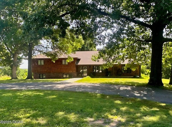 1606 Fairview Avenue, Baxter Springs, KS 66713