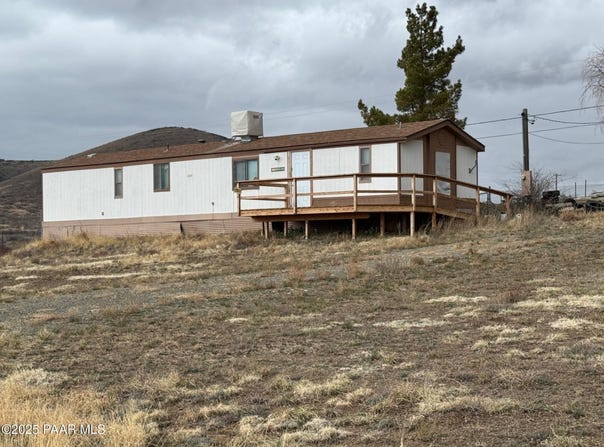 11100 E Meadow Drive, Mayer, AZ 86333
