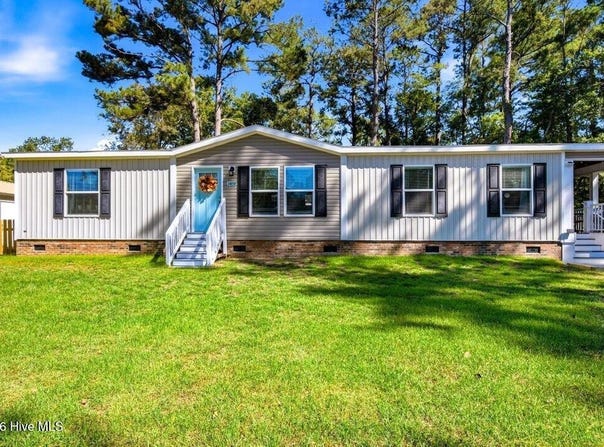 3459 Lakeview Drive SW, Supply, NC 28462