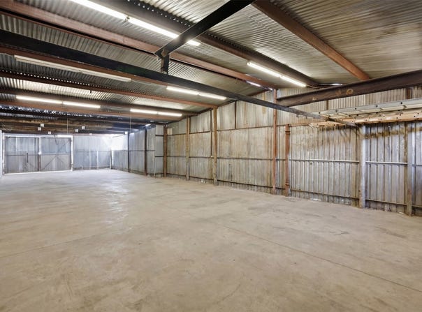 6338 N Bob White Way, Sanger, TX 76266