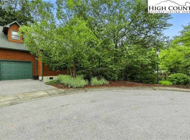 103 Clary Court, Blowing Rock, NC 28605