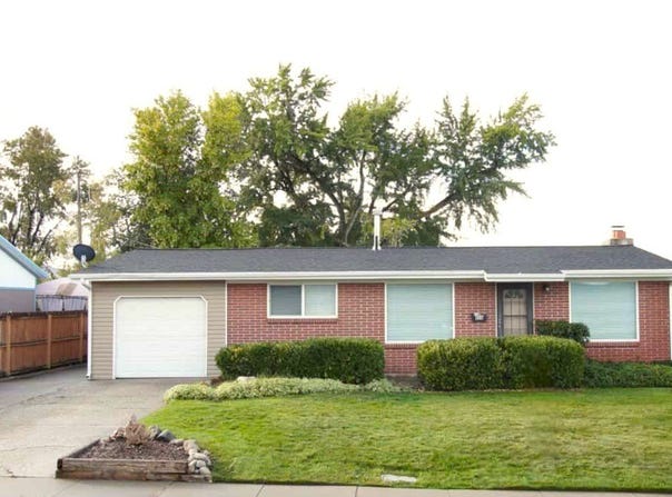 416 E 8260 S, Sandy, UT 84070
