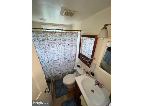 5037 CALL PLACE SE, WASHINGTON, DC 20019