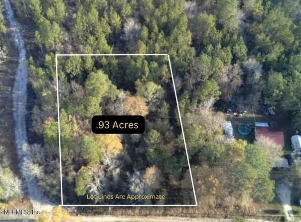 ROBIN Lane, Nahunta, GA 31553