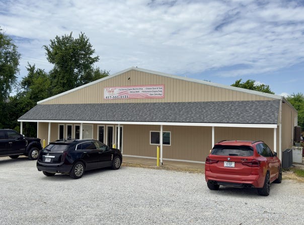 1125 N 20th Street, Ozark, MO 65721
