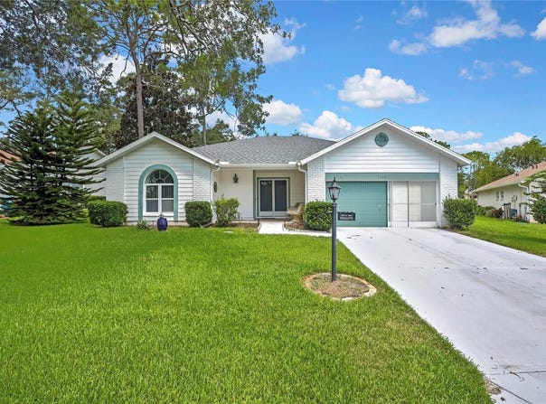7159 CROWN OAKS Drive, SPRING HILL, FL 34606