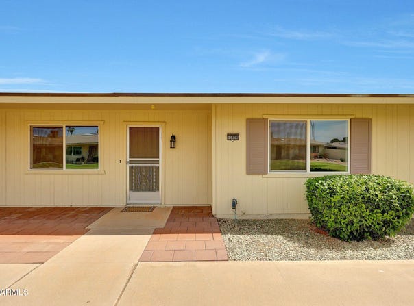 13808 N SILVERBELL Drive, Sun City, AZ 85351