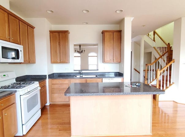 5685 FAIRCLOTH COURT, CENTREVILLE, VA 20120
