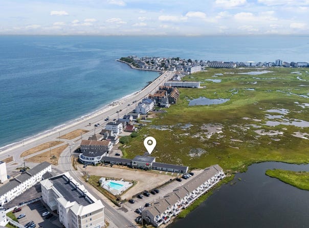 615 Ocean Boulevard, Hampton, NH 03842