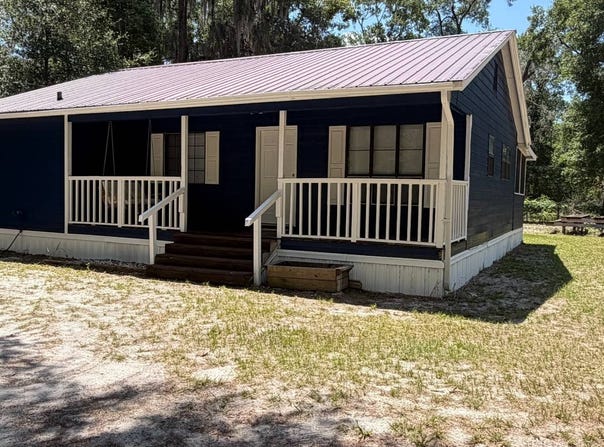 107 Eliam Rd, Melrose, FL 32666