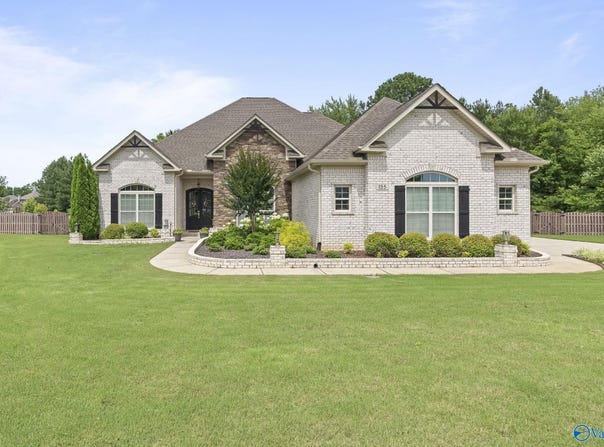 155 Holbrook Drive, Huntsville, AL 35806