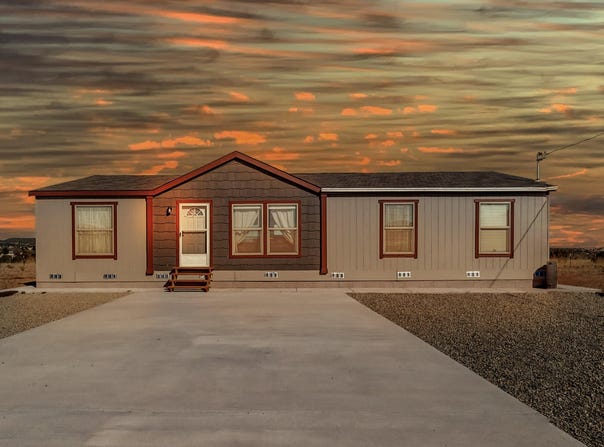 43 LOS CHAVEZ Avenue, Edgewood, NM 87015