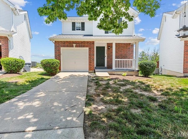 323 Tyndale Drive, O'Fallon, MO 63366