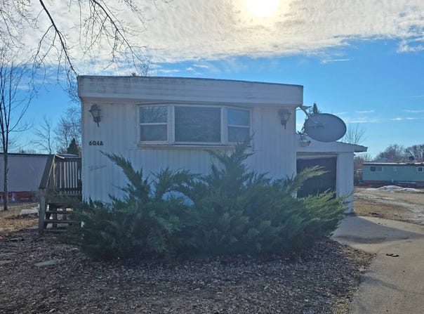 604A W 8th St, Storm Lake, IA 50588