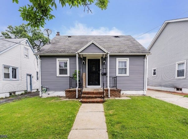 404 Cranford Ave, Linden City, NJ 07036-1904