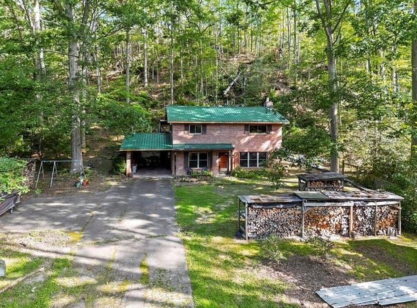 24345 Jeb Stuart Highway, Damascus, VA 24236