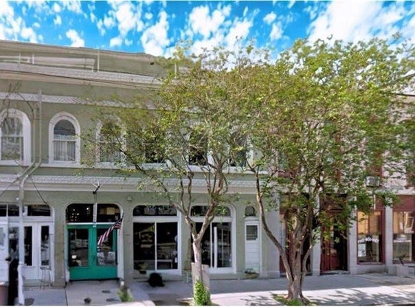 2011 Magazine Street, New Orleans, LA 70130