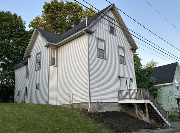 24 Merrimac Street, Bangor, ME 04401