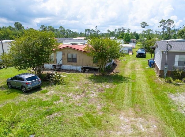 466 Pineda St, Port St. Joe, FL 32456