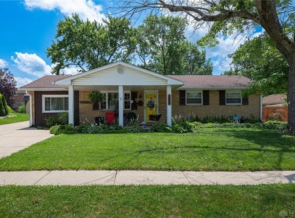 1808 Burnside Drive, Miamisburg, OH 45342