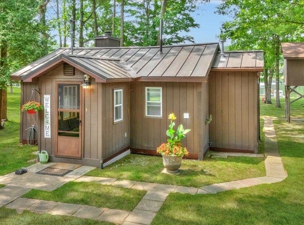 7119 Jose Lake Road, South Branch, MI 48761