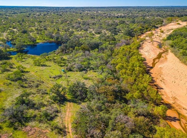 1263 County Rd 102, Llano, TX 78643