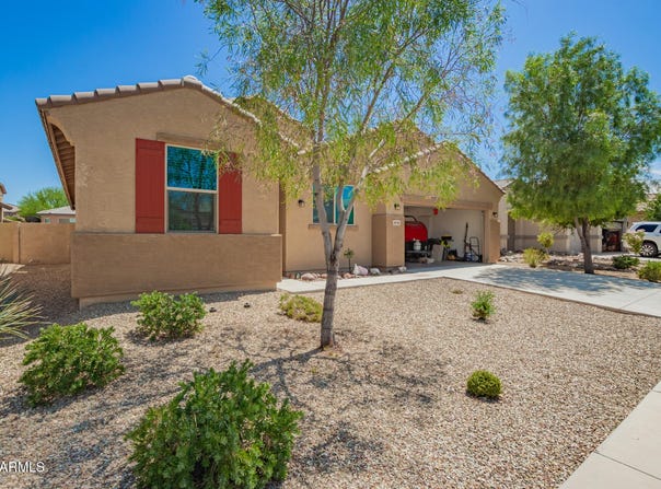 18241 W FOOTHILL Drive, Surprise, AZ 85387