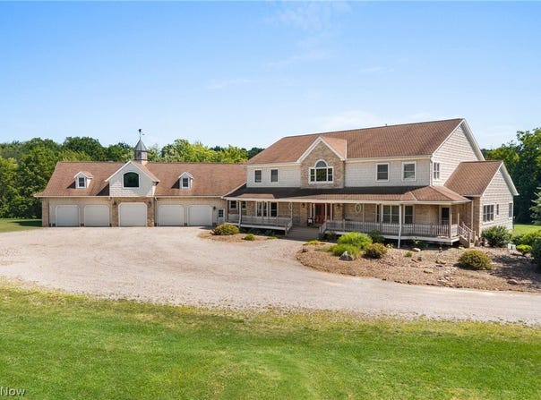 9419 Robinson Road, Chardon, OH 44024