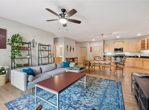 4132 Vernon Avenue S, Saint Louis Park, MN 55416