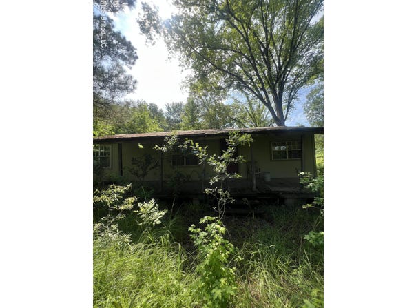 122 Easy Street, Flora, MS 39071