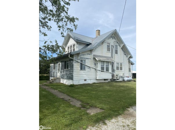 12050 330th Avenue, Humeston, IA 50123