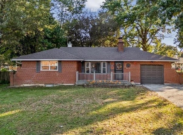 12005 E 47th Terrace, Kansas City, MO 64133