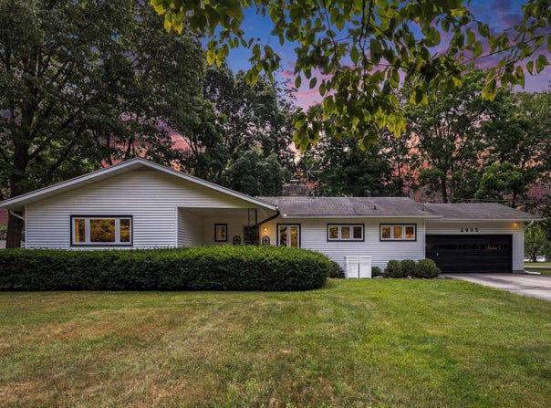 2905 Neff Street, Elkhart, IN 46514