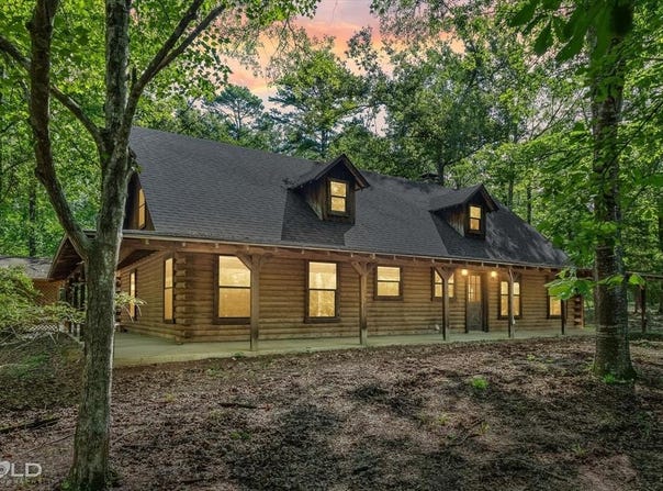 3260 E Linton Road, Benton, LA 71006