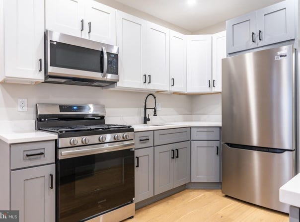 2433 W SEYBERT STREET, PHILADELPHIA, PA 19121