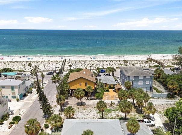 113 3RD Avenue, ST PETE BEACH, FL 33706