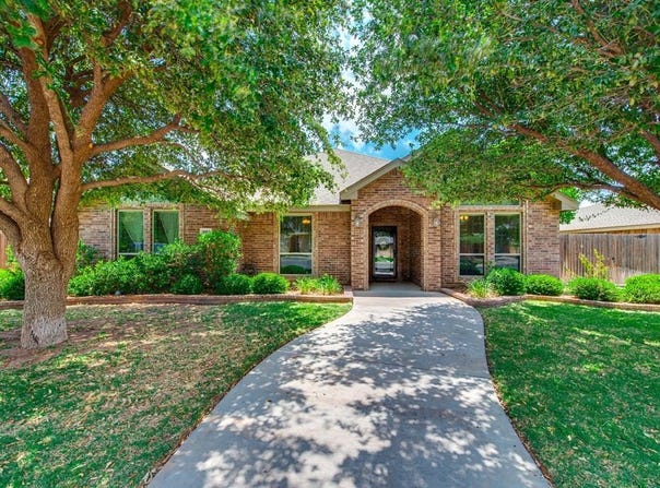 5915 Llano Court, Midland, TX 79707