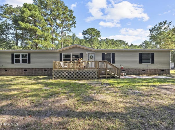 216 Mobley Lane, Pink Hill, NC 28572