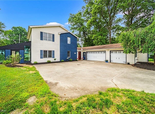5411 W Heisley Road, Mentor, OH 44060